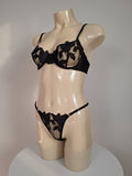 Black Lily Set
