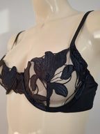 Black Lily Set