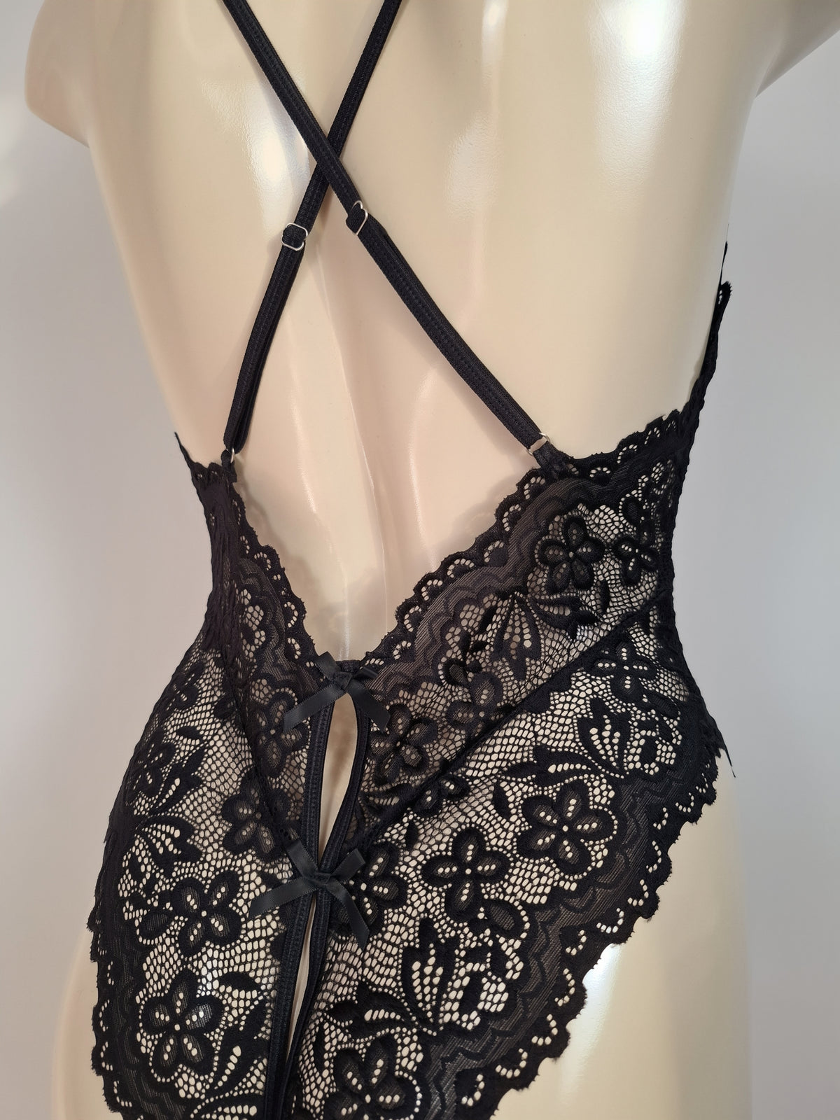 Love In Lace Bodysuit | Black