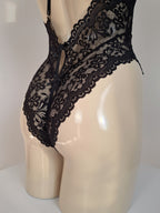 Love In Lace Bodysuit | Black