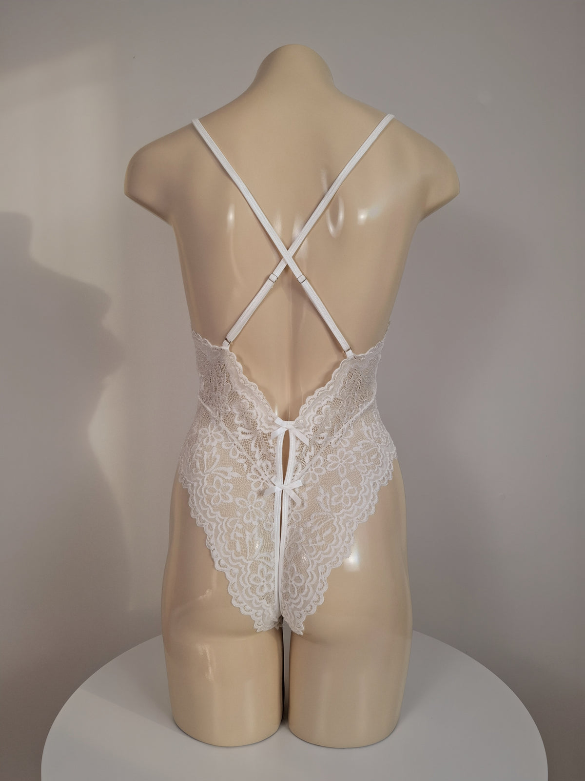 Love In Lace Bodysuit | White