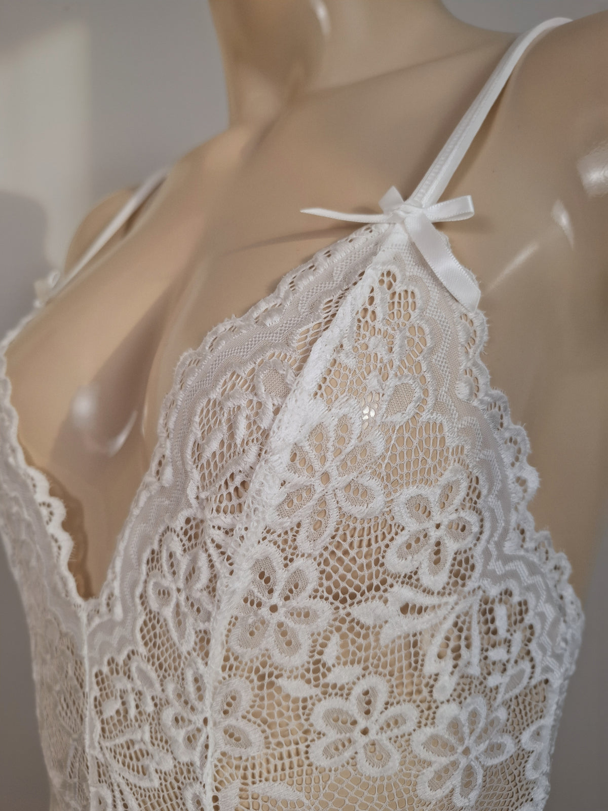 Love In Lace Bodysuit | White