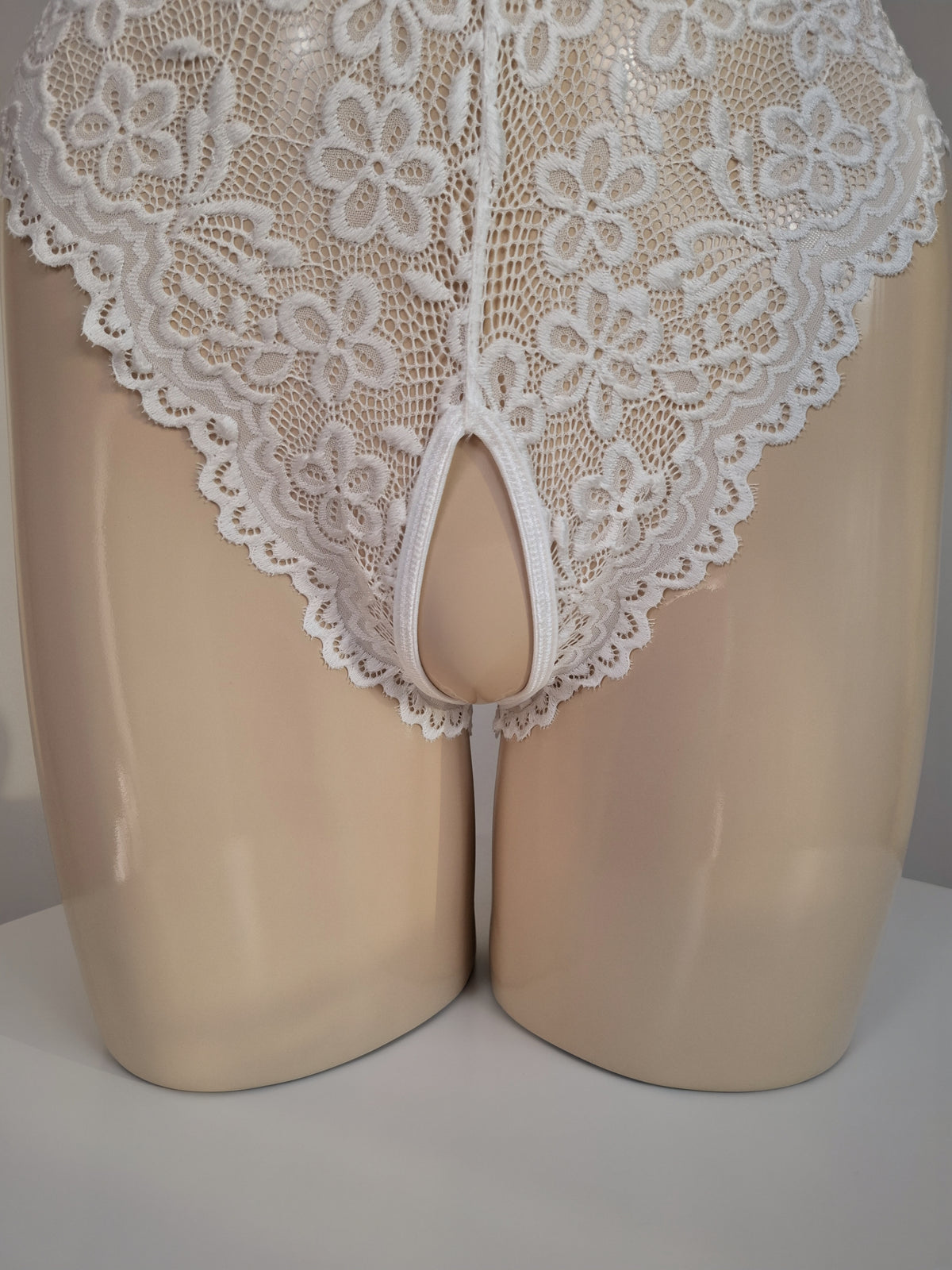 Love In Lace Bodysuit | White