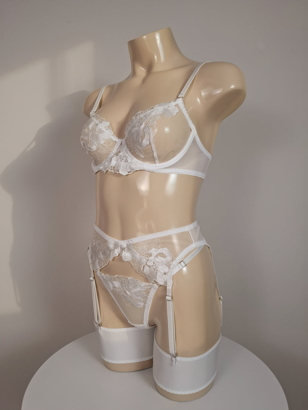 White Wonder Set